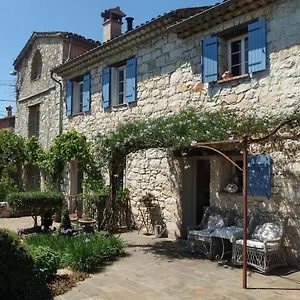 Saint Pierre Apartment